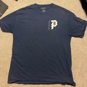 Primitive men’s T shirt large blue